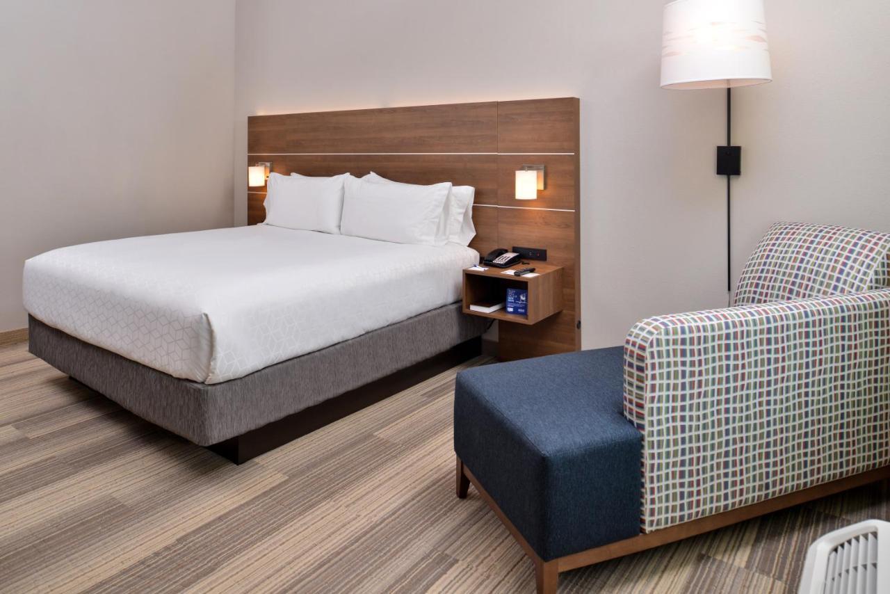 Holiday Inn Express Melbourne West By Ihg West Melbourne Exteriör bild